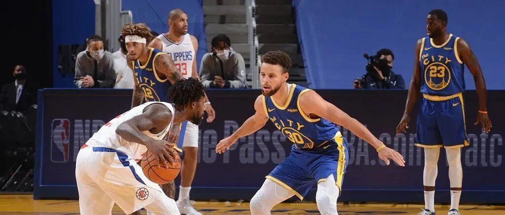 这球库里都急了！揭秘乌布雷末节为何遭弃用，科尔力挺：不改首发