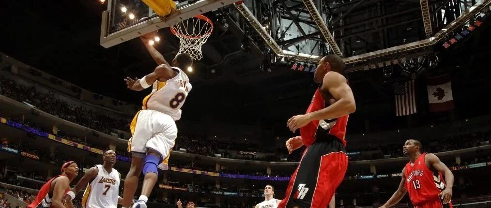 30队被砍最高分，科比占四席！他屠龙81分，其他是打哪些队？