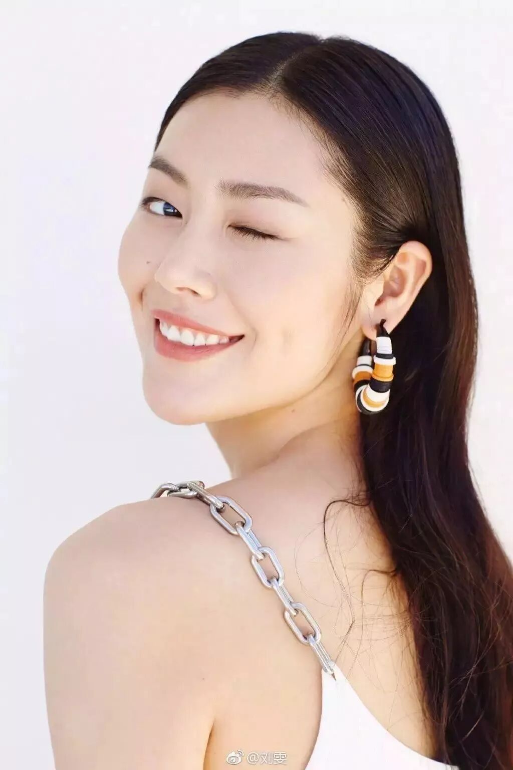 方脸