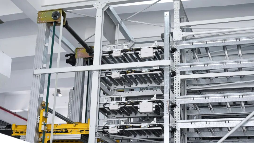 qy球友會(huì)體育貯存助力某新能源倉(cāng)儲(chǔ)項(xiàng)目圓滿落成