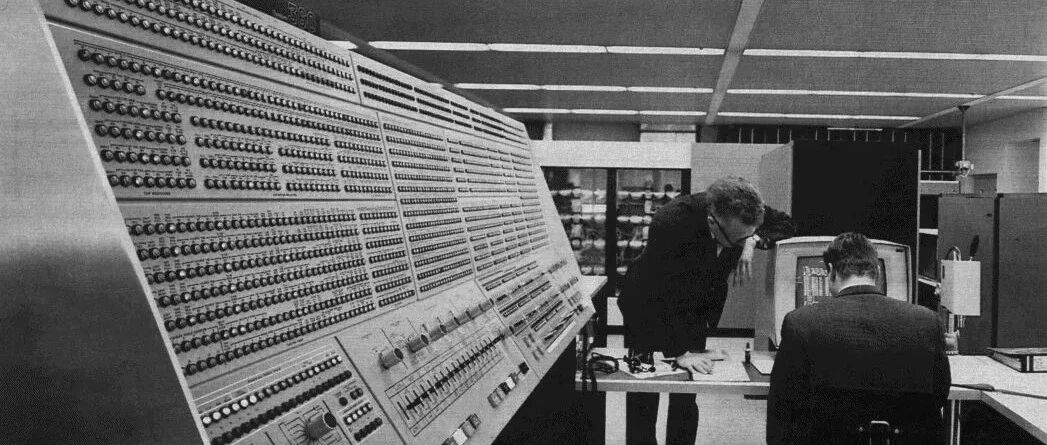 【科普】IT与科技史上的今天：2月3日