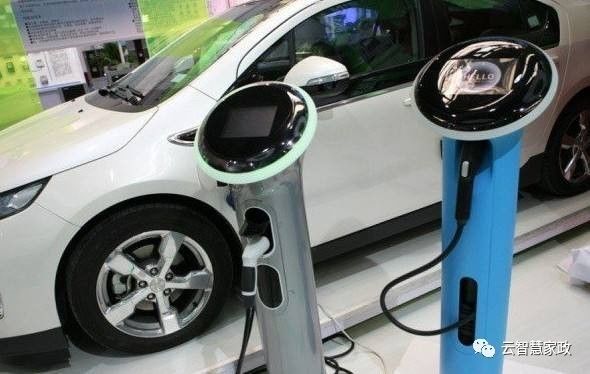 100厉害了我的国，中国名片引世界惊叹，云智慧无锡家政