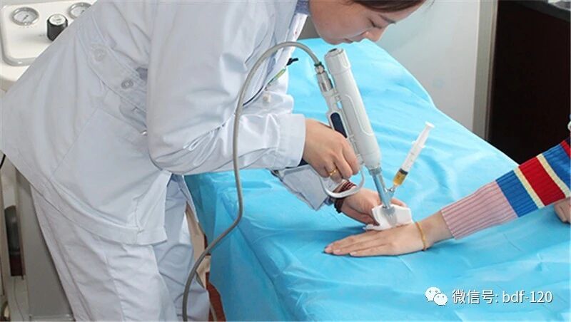 “靶向无针介入疗法”——白癜风组合疗法好助手