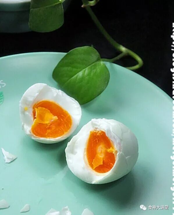 白酒和盐—自制咸鸭蛋（快速简便易操作）