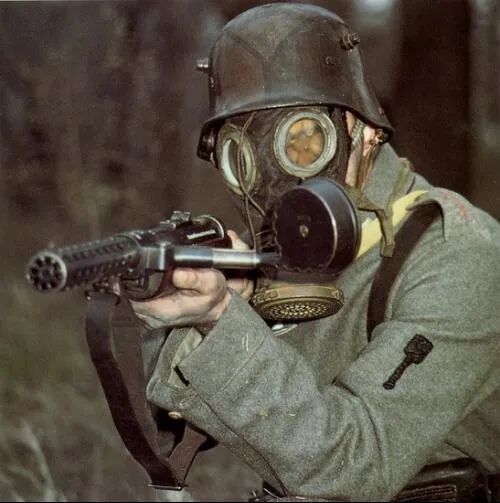 便集结兵力向德军发起了进攻,鲁登道夫无奈将部队撤回到了埃纳河一带