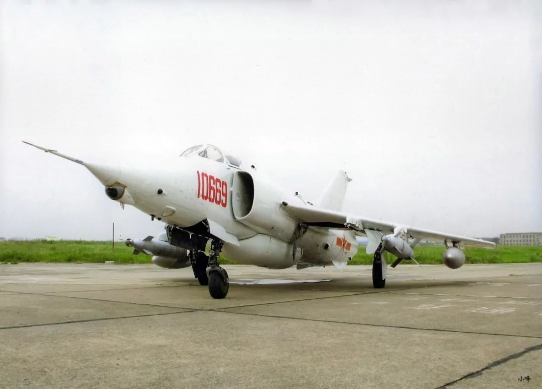 强5退役后为什么中国就不研发攻击机了