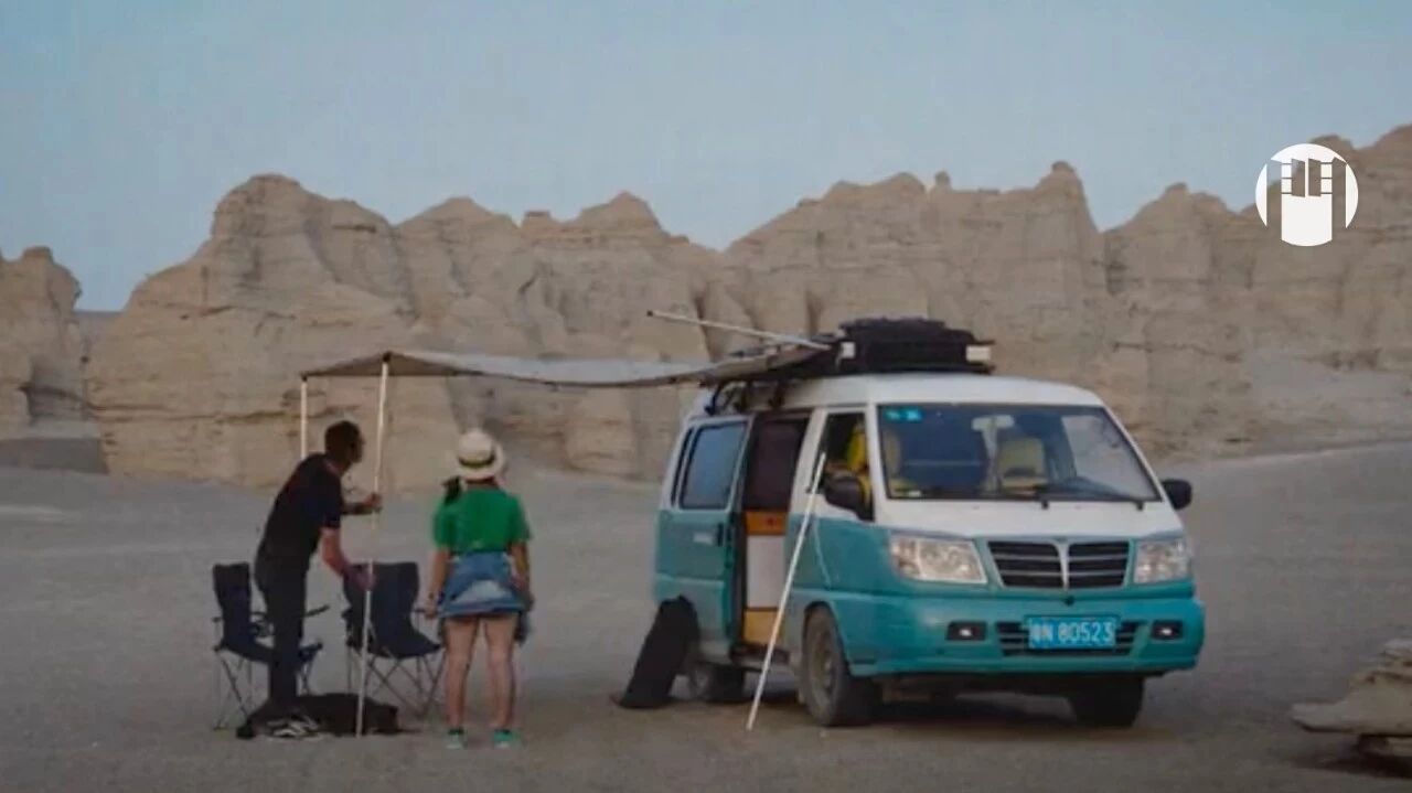 不愿假装生活的年轻人 , 都被这个品牌圈了粉