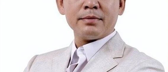 何政军:33年零绯闻,演绎人生的稳稳幸福