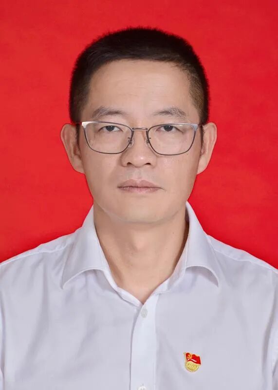 罗炳新同志的基本情况和主要简历2020年8月28日陆河县人民代表大会