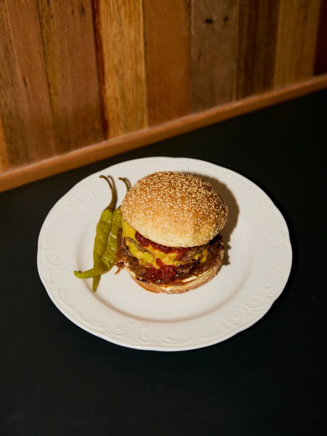 BAR GOODMAN Jing'an ： Laid-Back Bar with Classic Smash Burgers