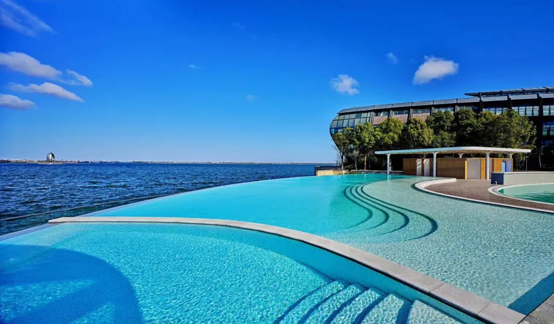 Shanghai Outdoor Pools 2026 ： Prices, Dates & Family Picks