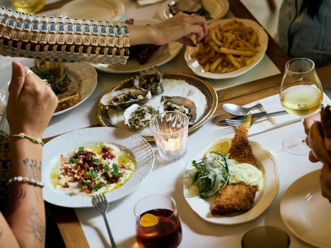 BAR GOODMAN Jing'an ： Laid-Back Bar with Classic Smash Burgers