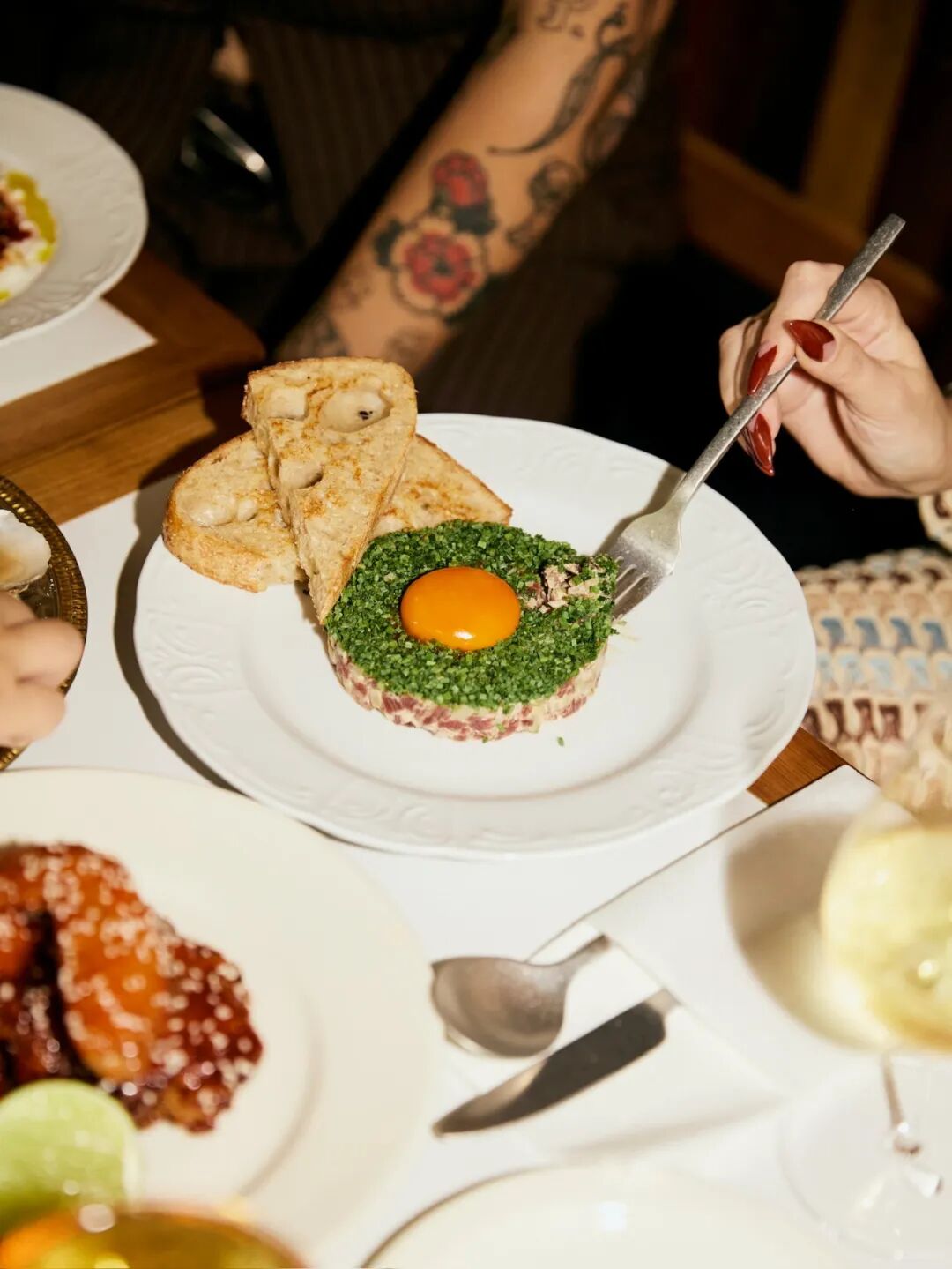 BAR GOODMAN Jing'an ： Laid-Back Bar with Classic Smash Burgers