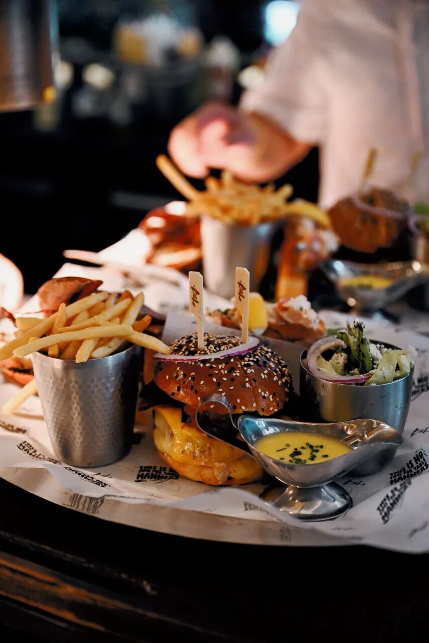 Shanghai EDITION ： Burger & Lobster Summer Takeover, Jul-Oct 2026