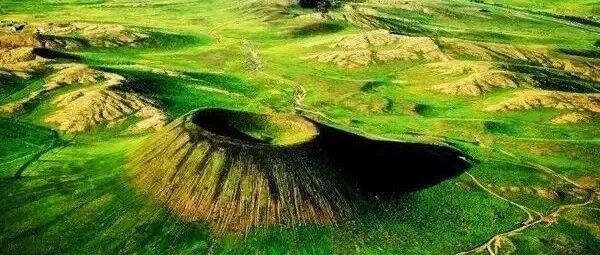 【May 30 /Jun 14】4 Day Inner Mongolia Grassland, Volcano, Desert