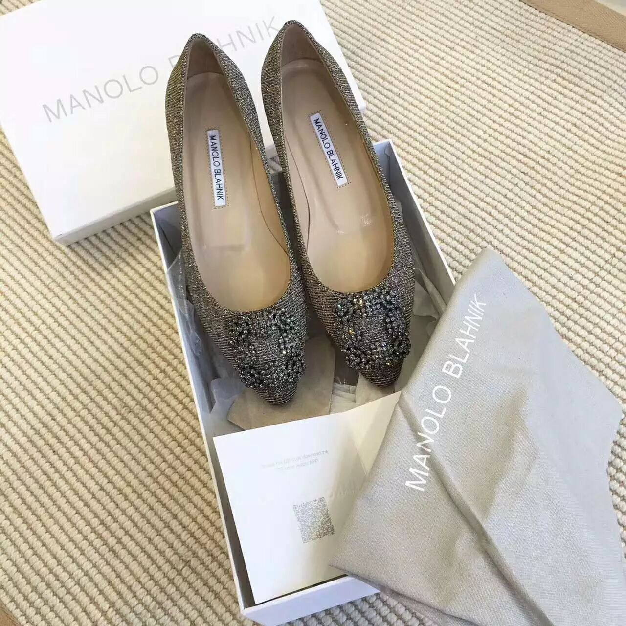 manolo blahnik平底单鞋到货咯,台湾工厂代工,品质独一无二