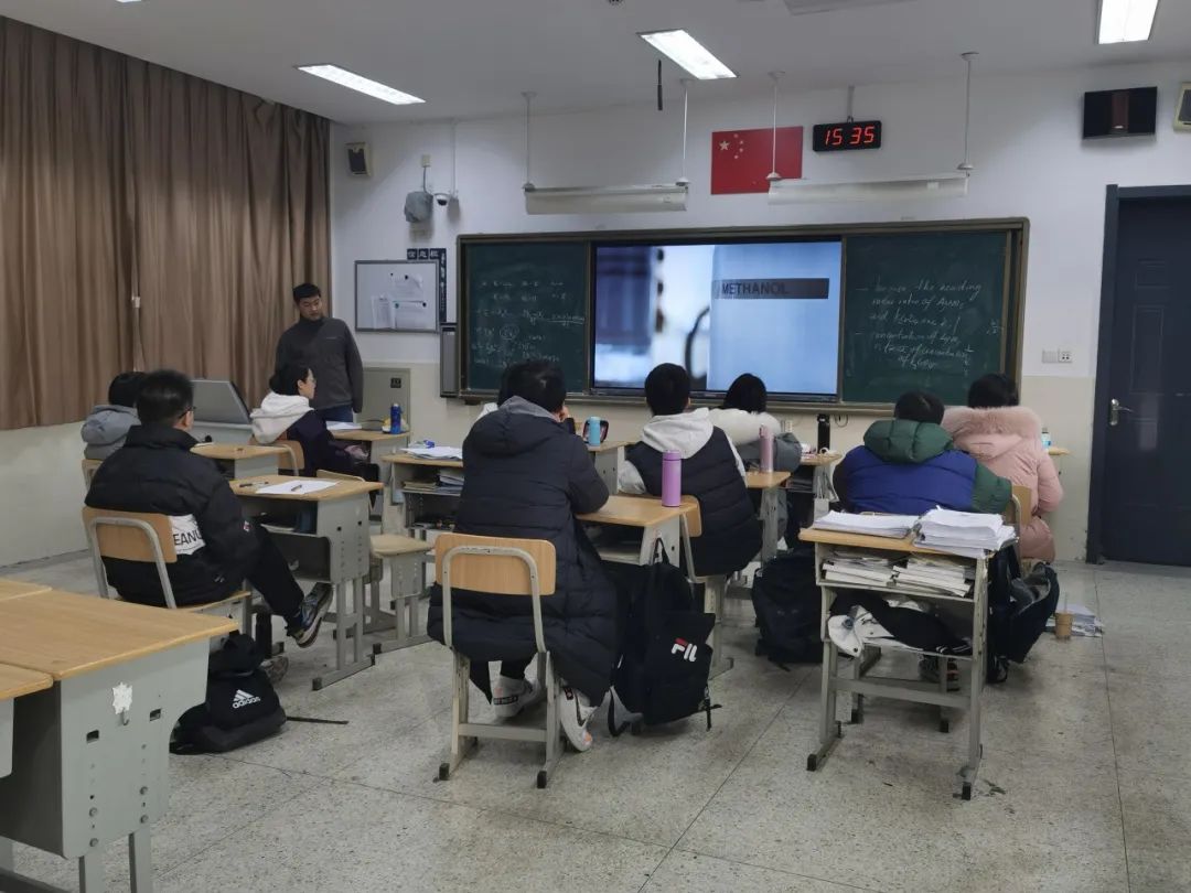 冰的化学用语_冰DU的主要化学成分是什么_冰的主要成分的化学式