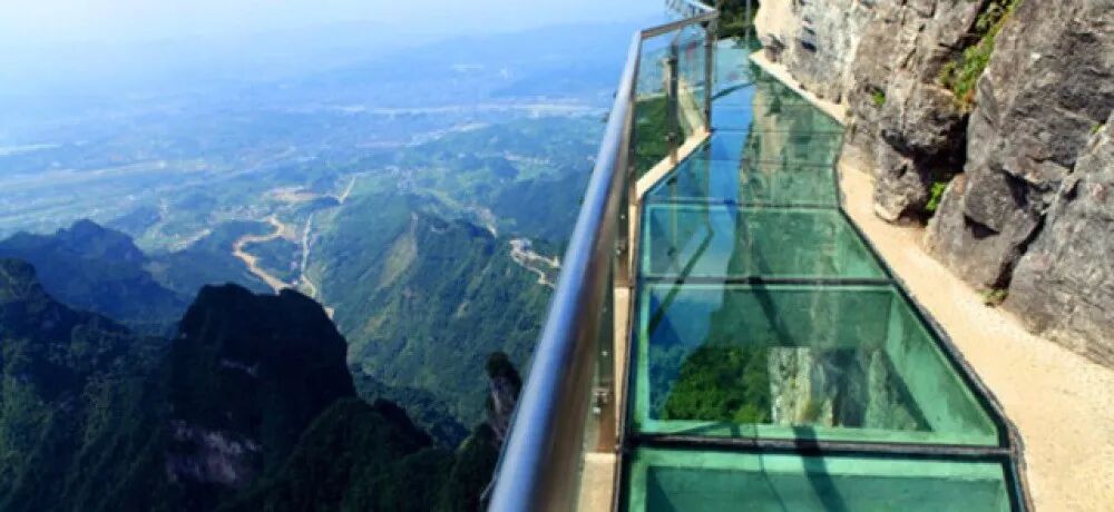 长沙离凤凰古城多远_凤凰古城距离长沙多远_凤凰古城离长沙近吗