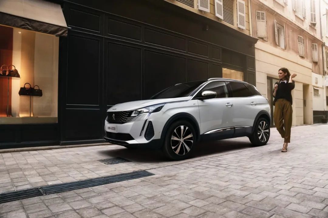 选这台“不从众”的SUV，也能拥有不输同级标杆的体验