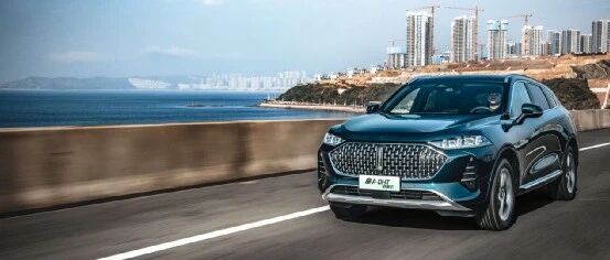 摩卡DHT-PHEV满电一周通勤不加油，真实体验远超新势力