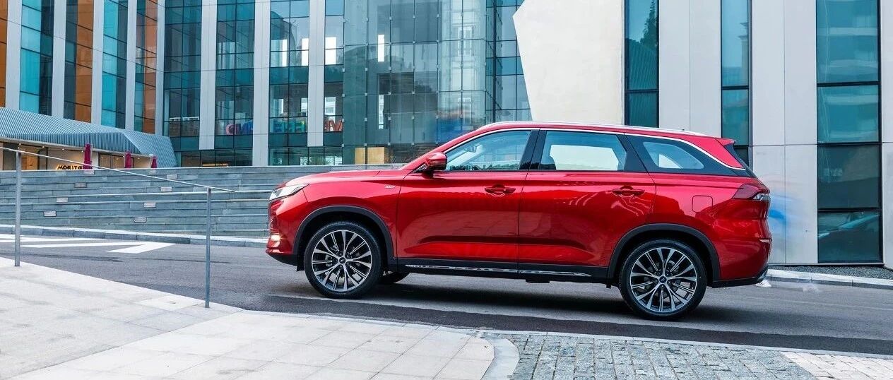 迎接2021，你需要一台好看、好开、好省油的长安欧尚X7一起策马奔腾