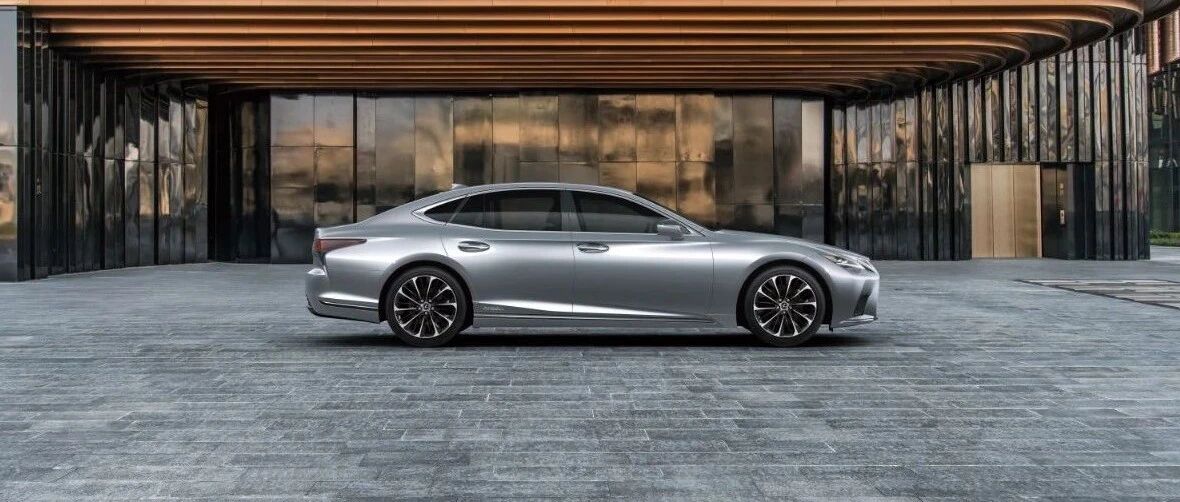 前10月销量增长13%，雷克萨斯为何能在车市寒冬中“免疫”？