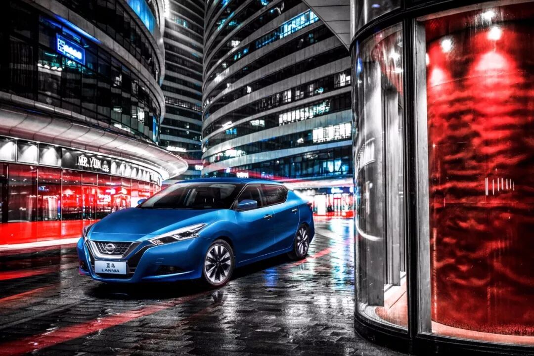 此LANNIA非彼蓝鸟，史上最潮车型蓝鸟历史大揭秘