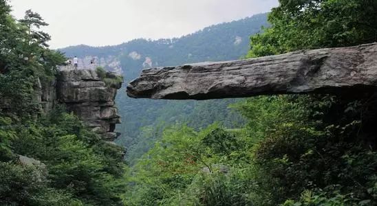 紅軍長(zhǎng)征開始地點(diǎn)結(jié)束地點(diǎn)_紅軍長(zhǎng)征起點(diǎn)和終點(diǎn)時(shí)間_紅軍長(zhǎng)征起止時(shí)間和地點(diǎn)