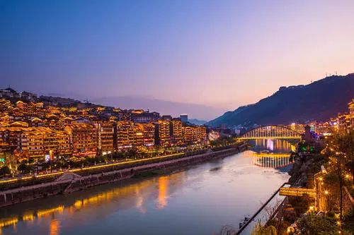 紅軍長(zhǎng)征起點(diǎn)和終點(diǎn)時(shí)間_紅軍長(zhǎng)征起止時(shí)間和地點(diǎn)_紅軍長(zhǎng)征開始地點(diǎn)結(jié)束地點(diǎn)