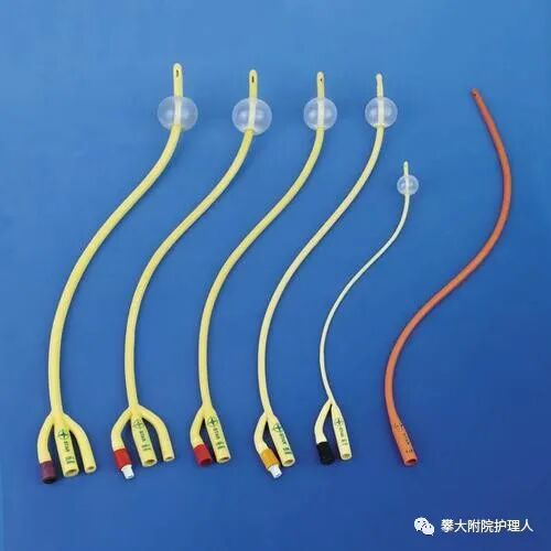 弯头导尿管怎么用小小尿管作用大，自行拔出危害大！_https://www.jmylbn.com_新闻资讯_第7张