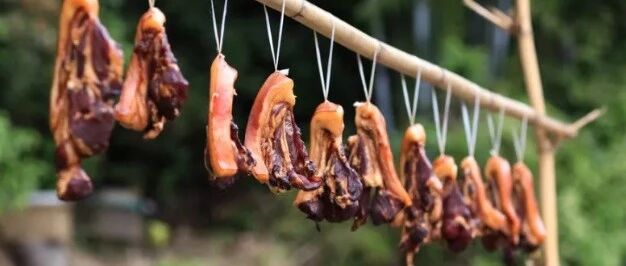 南方人又开始做咸鱼腊肉了，为什么我始终不推荐你吃