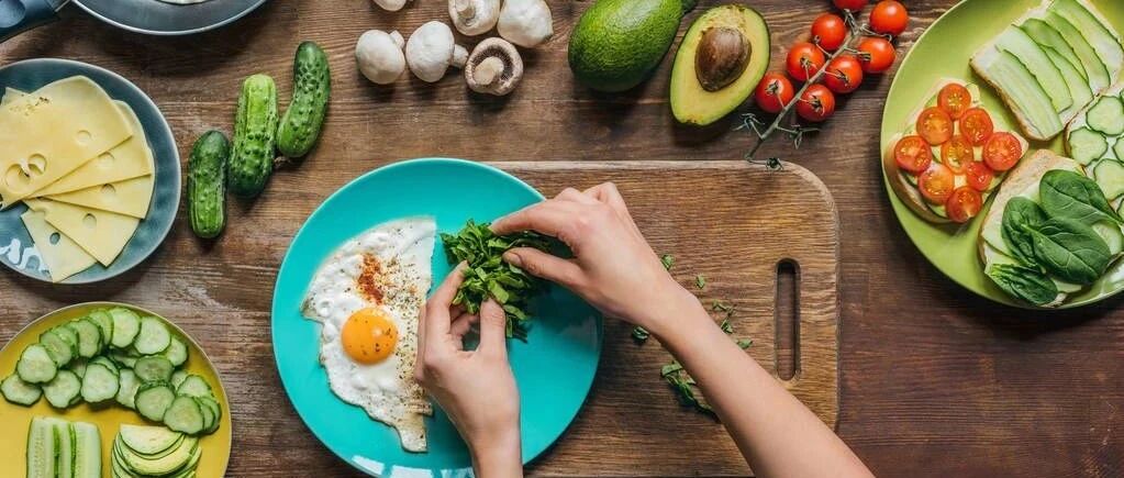 那些自称健康的「轻食」，到底“赢”在了哪里？