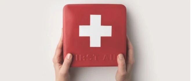 官方最新版「家庭急救包」清单，危险来临时救你一命