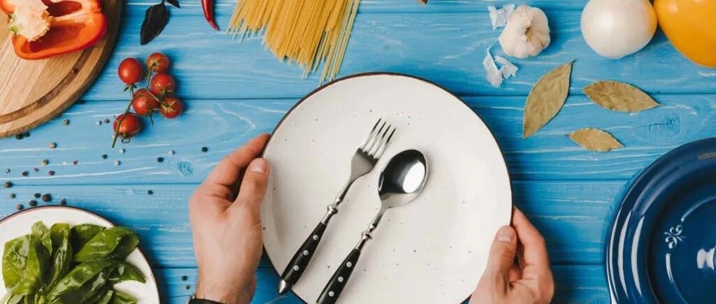 真人试验：坚持2年「八分饱」，身体会发生什么变化？