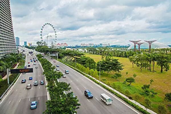 连续15年被评为全球最宜居城市！凭什么新加坡这么牛？