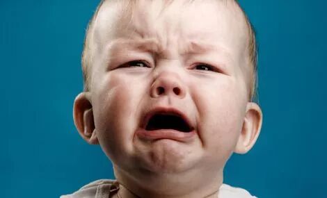 宝宝无意中摔伤怎么办？父母可不要惊慌，这样的紧急处理最有效！