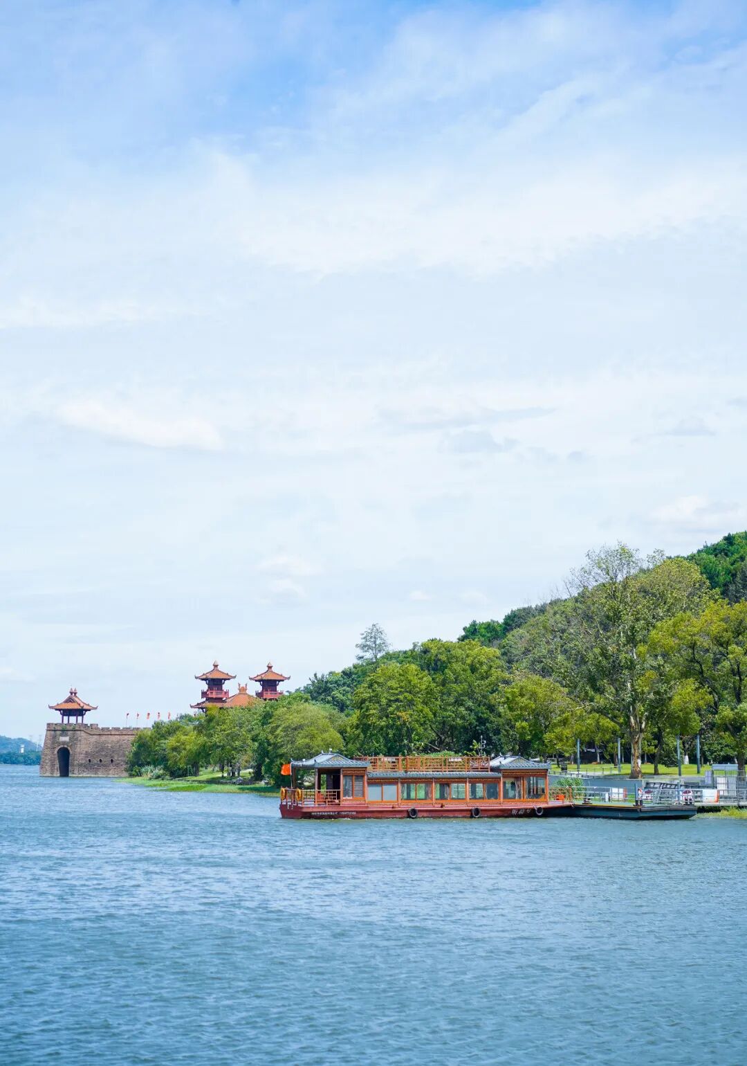 你的最全畅游东湖官方攻略来了！玩转东湖等你启程