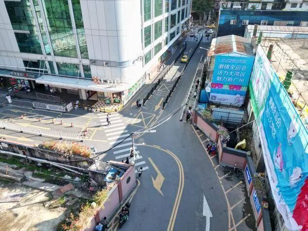 停车点俯视图及大马站交通现状。