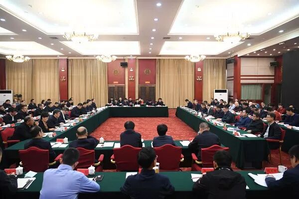 十九届中央巡视首次＂回头看＂ 2位＂纪检女将＂