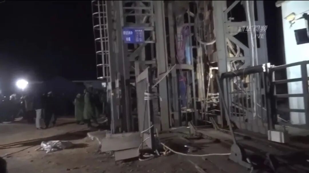 迟报矿难30小时！新华社怒批：草菅人命！