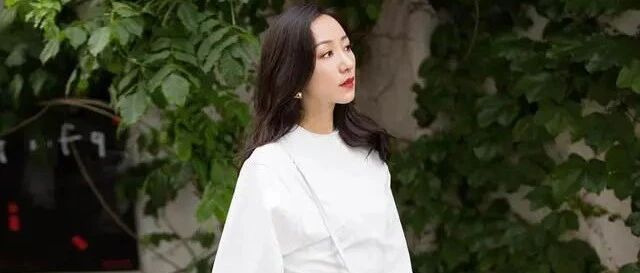 “如果我送你1000万的别墅，你会住吗”韩雪的回答，让汪涵惊了