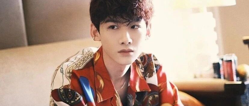 《开端》爆火，白敬亭如何从“潮牌土大款”改造成“男友风穿搭模版”？