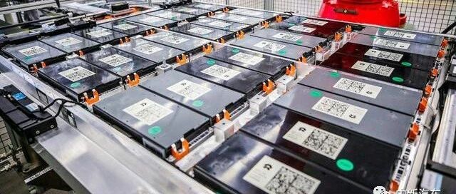 动力电池路线生变 磷酸铁锂或将卷土重来？