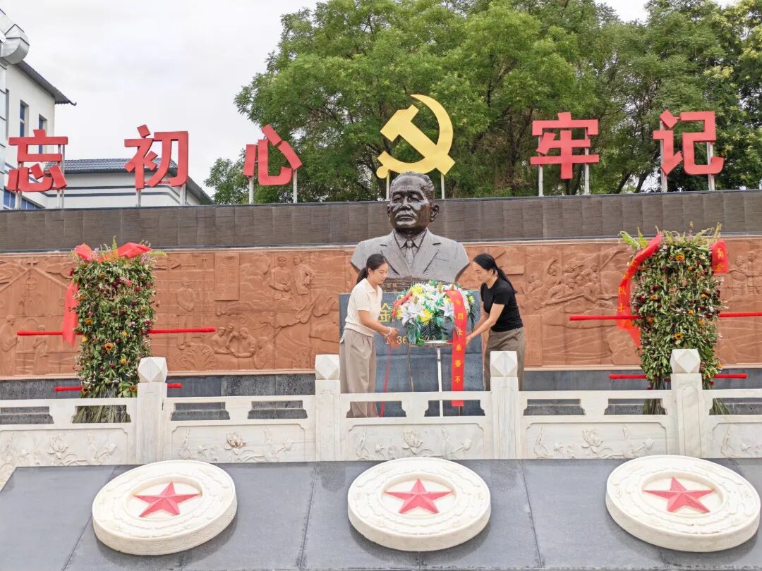 8df64dfa063d3921c64a83f7b093038b.jpg