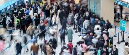 日门诊量4.2万！全球最大医院的开工第一天