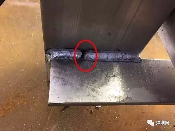 焊接铝管时，表面总是发黑，怎么办？