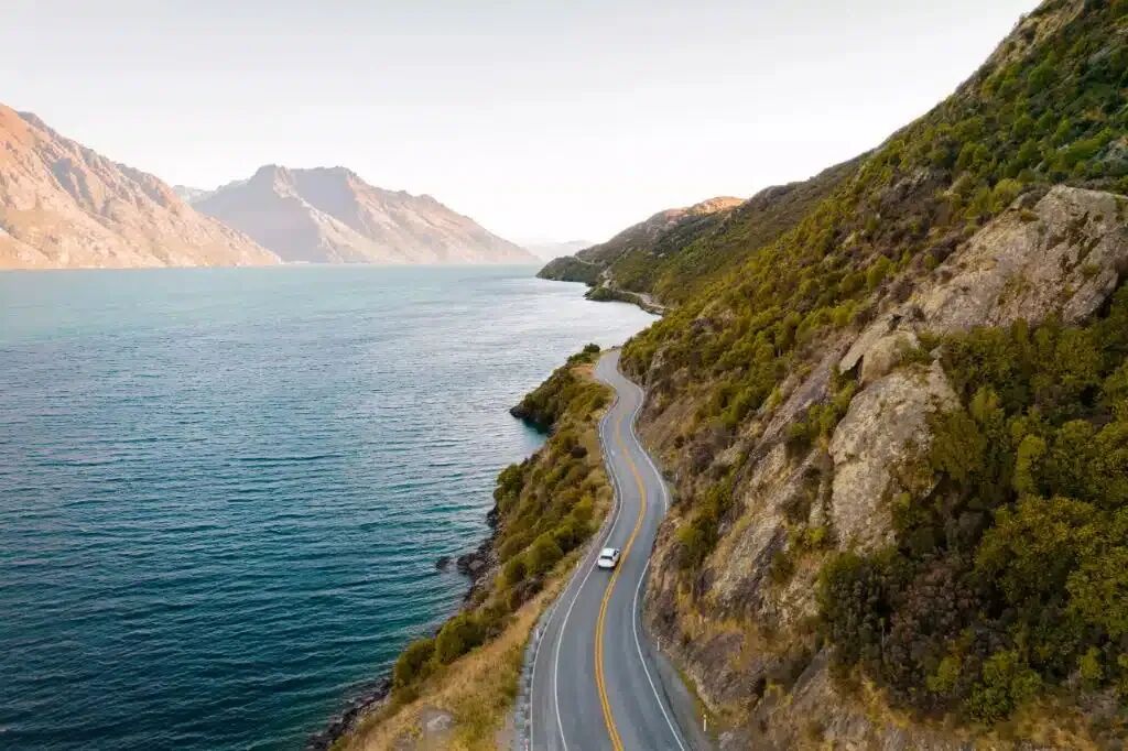 20 New Zealand Driving Rules: A Tourist's Guide - GO Rentals