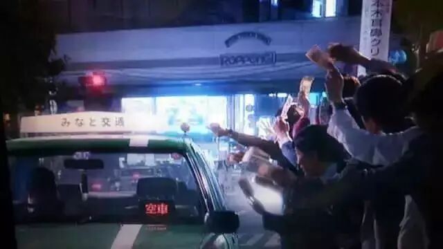 恒天天鹅被收购_美天鹅de幸福密码_美的收购小天鹅