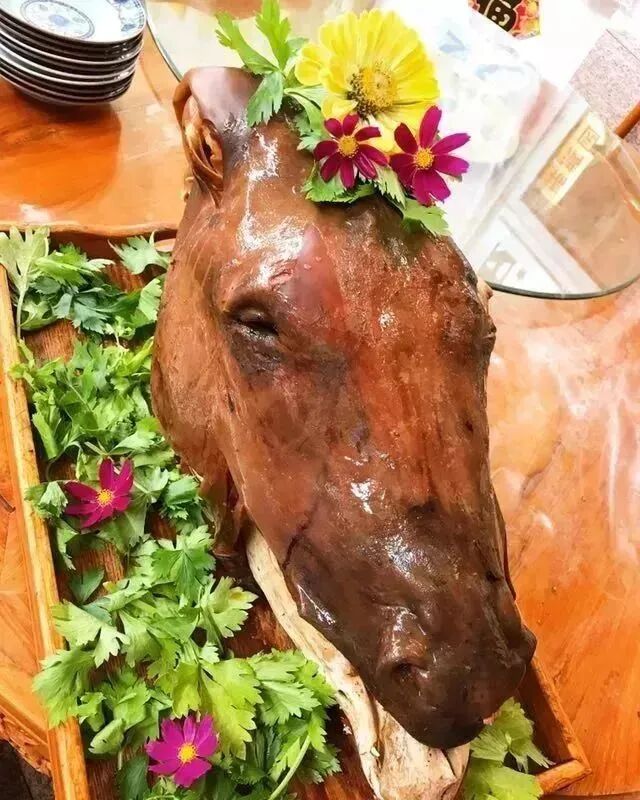 "长龙宴 驴头宴"!这个周末,"南充毛驴哥"要这样大宴宾朋!