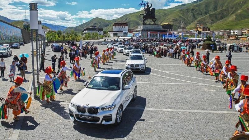 2018 “BMW中国文化之旅” 玉树探访活动正式开启